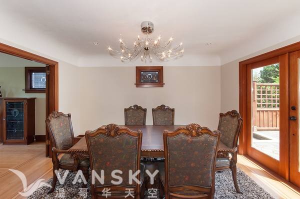 260708023153_dinning room.jpg